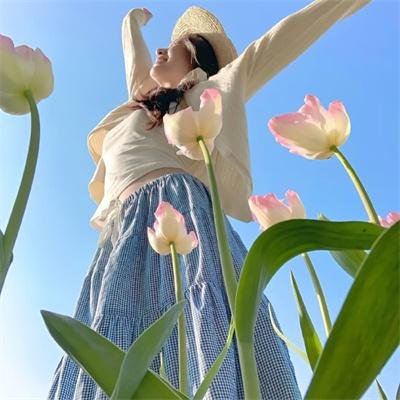 风流公子花弄蝶